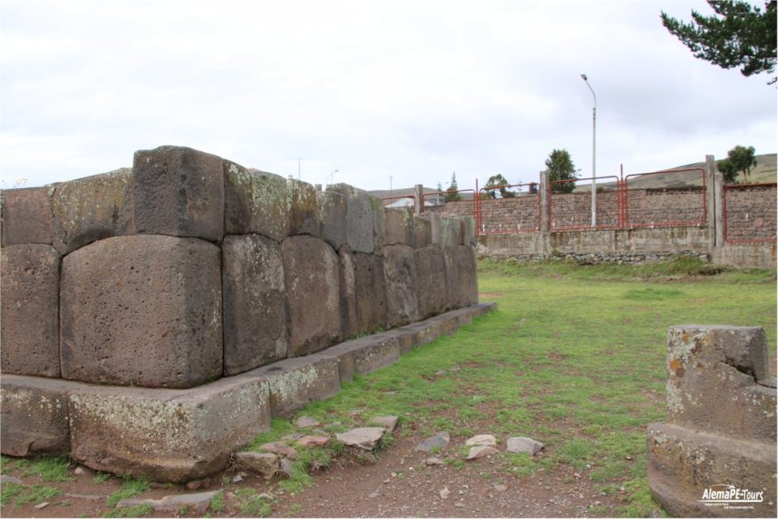 Puno - Inka Uyo - Templo de la Fertilidad