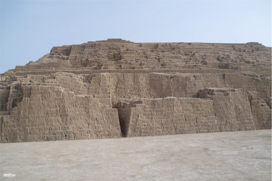 Lima - Huaca Puccllana