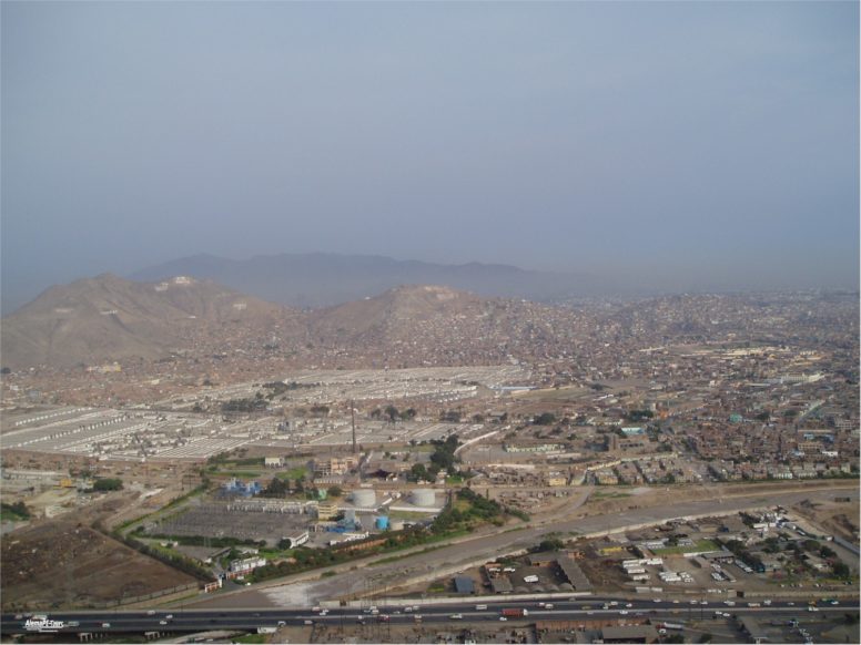 Lima - Vista desde Mirador Sam Cristobal