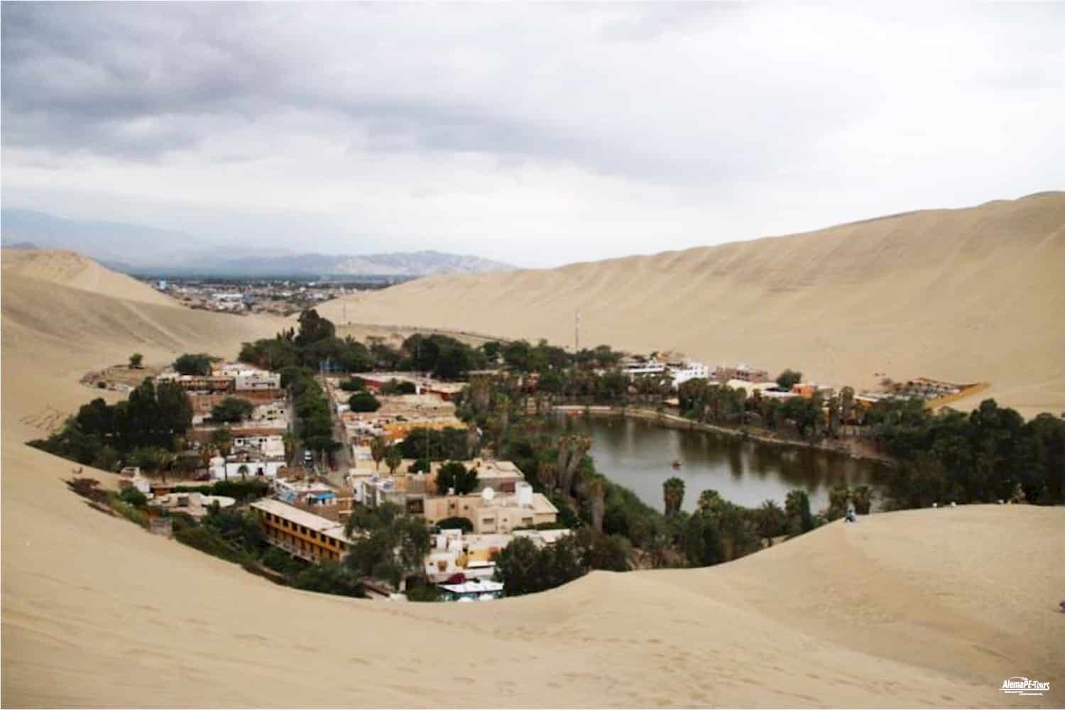 Oase Huacachina