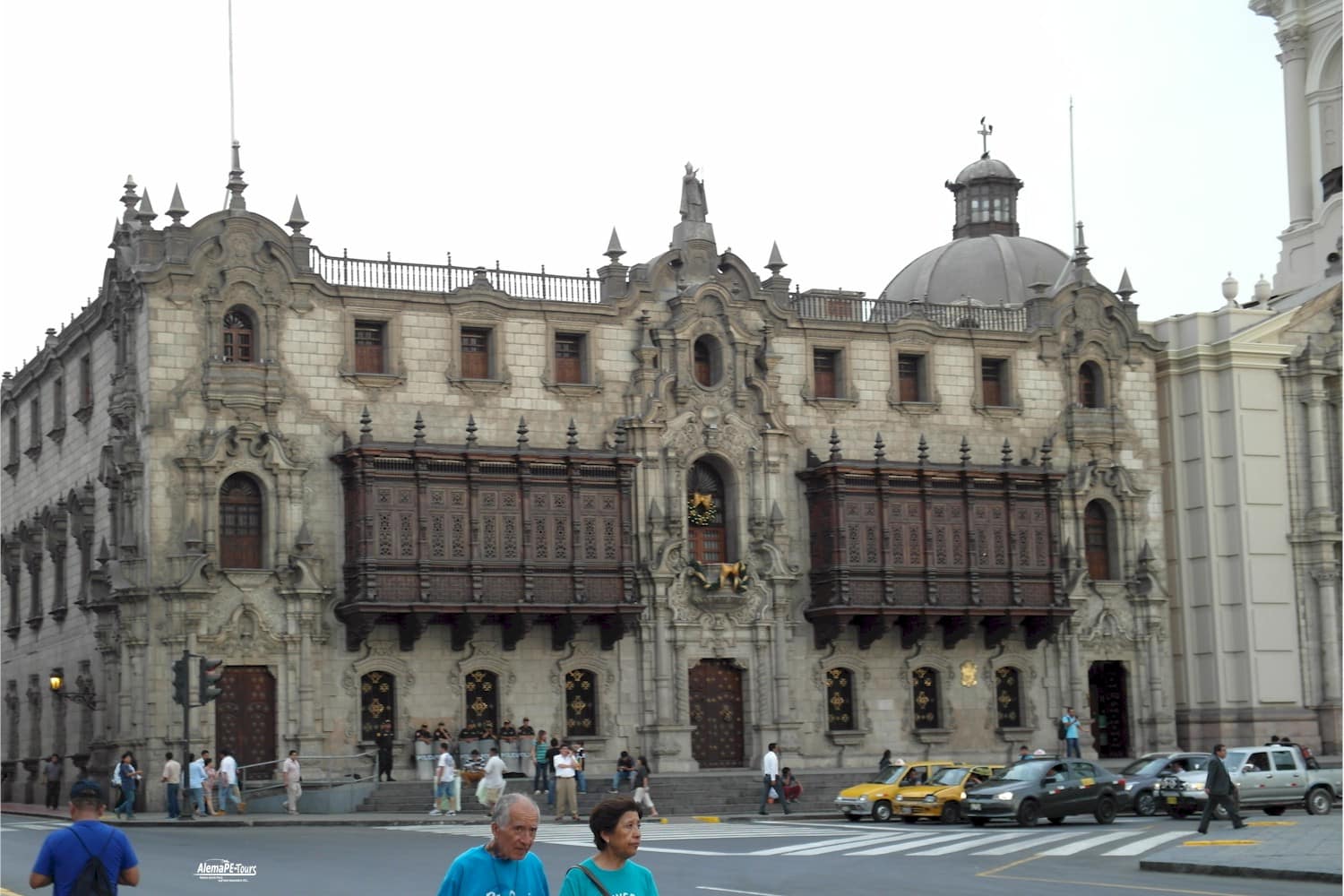 Lima - Plaza-Mayor - Arzobispado de Lima