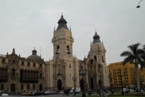 Lima - Plaza-Mayor - Arzobispado y Catedral de Lima