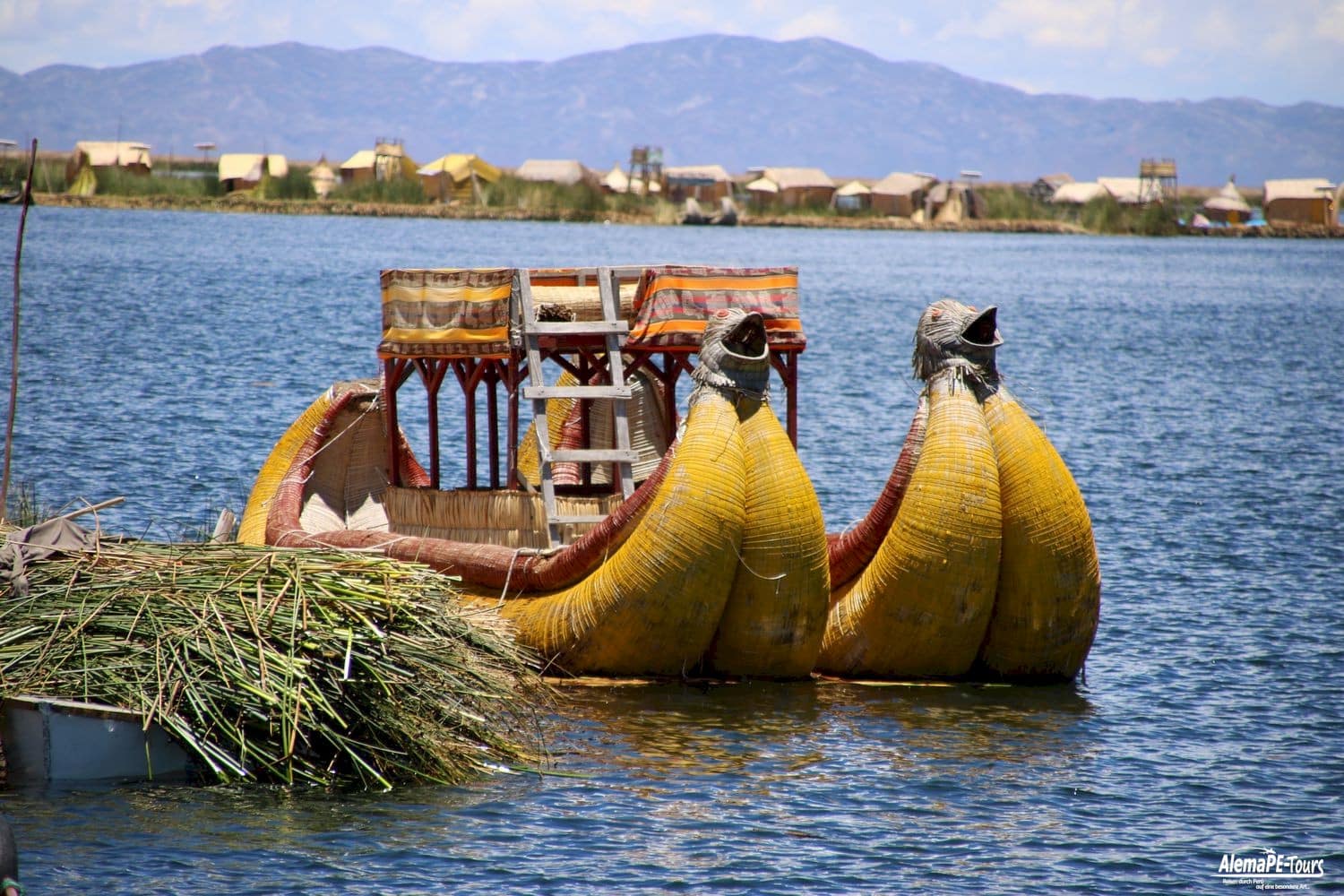 Puno - Lago Titicaca - Los islas flotantes de los Uros