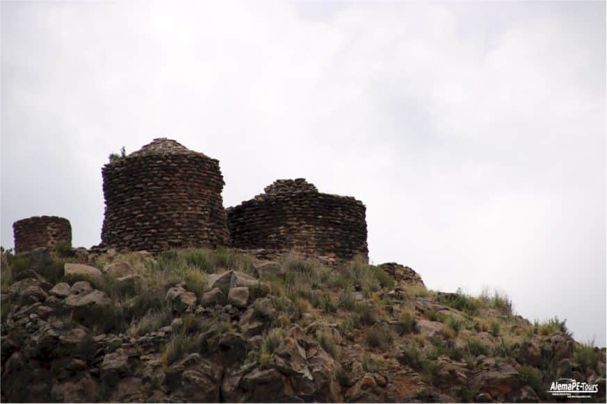 Puno - Sillustani - Las Chulpas