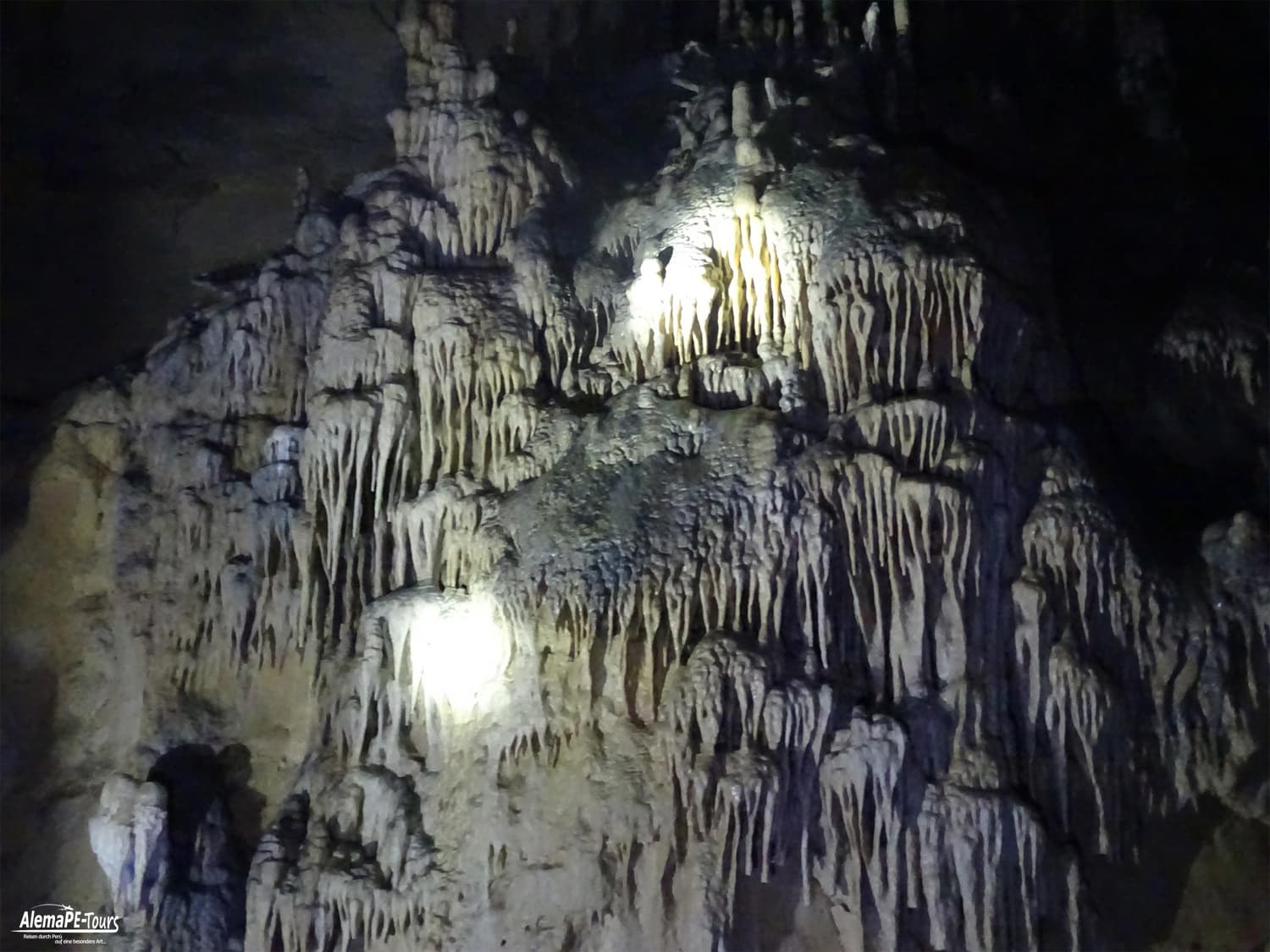 Chachapoyas - Cavernas Quiocta
