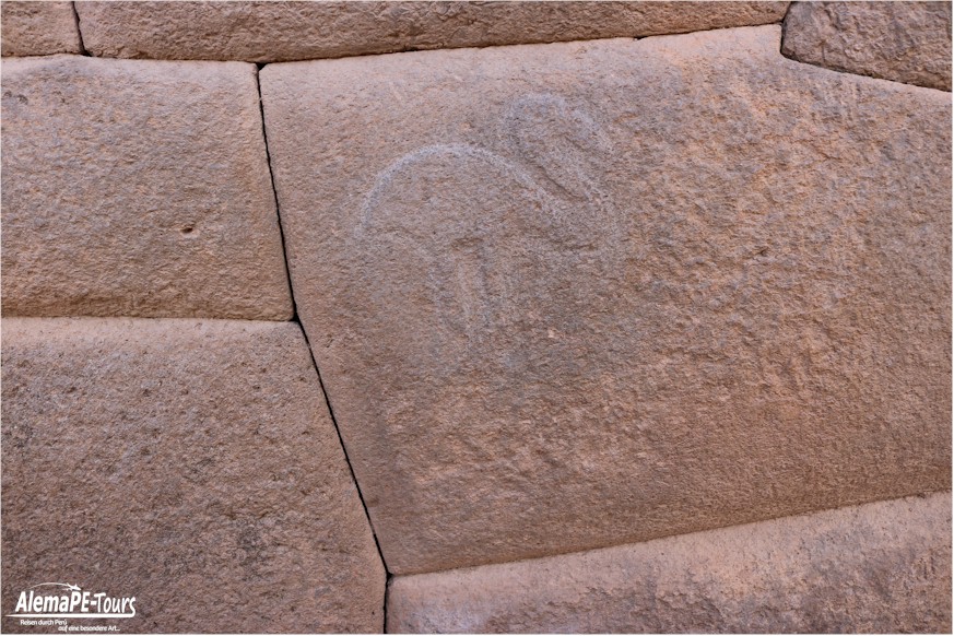 Ayacucho - Intihuatana