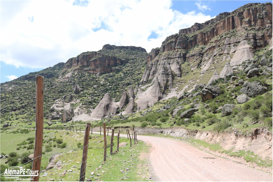 Pampachiri - Casas de los Pitufos