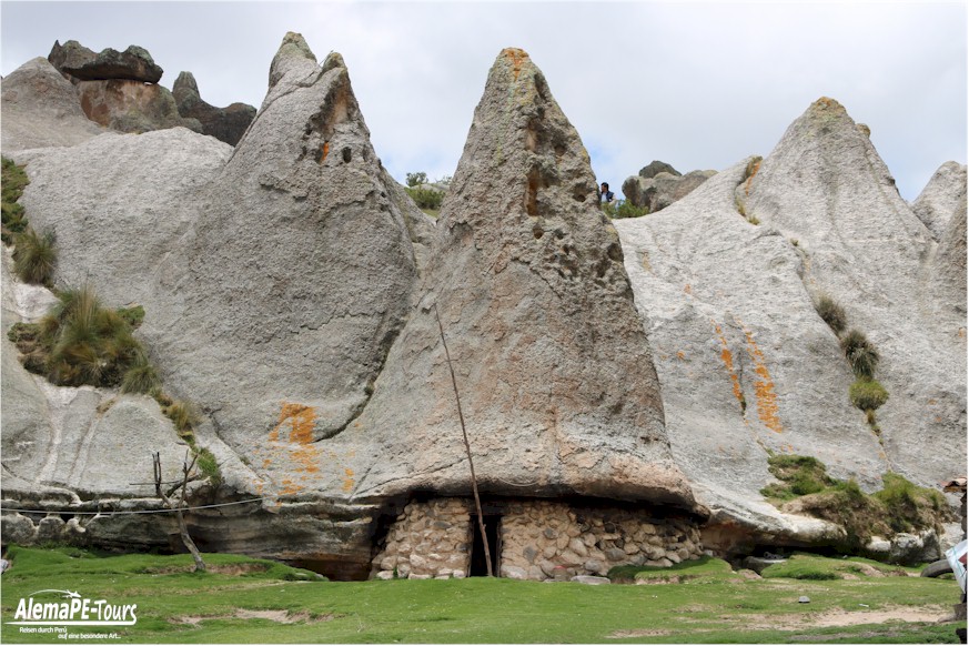Pampachiri - Casas de los Pitufos